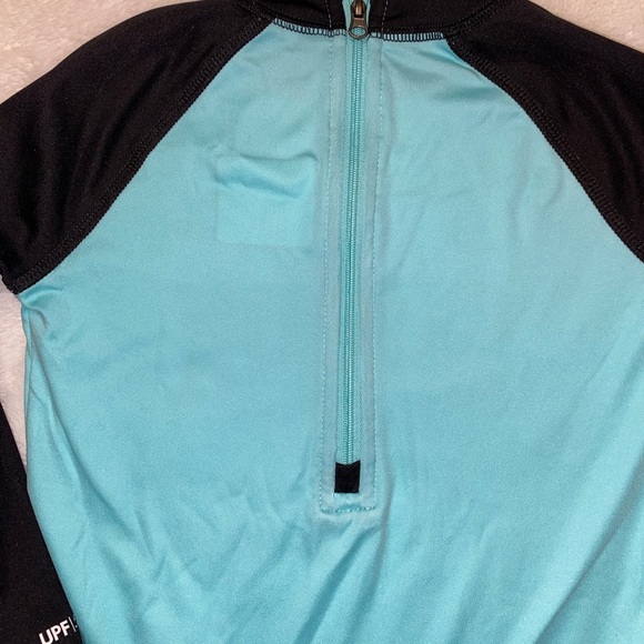 Hurley swimsuit - Picture 6 of 10